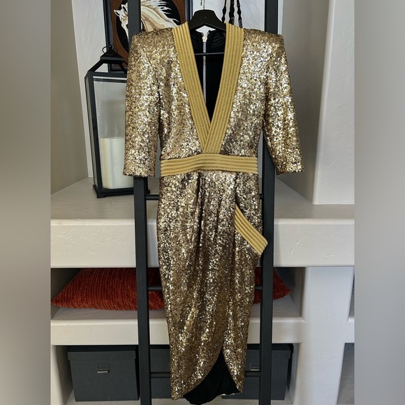 Zhivago Dresses & Skirts - Zhivago Eye of Horus Gold Sequin Should Pads Dress Size 4